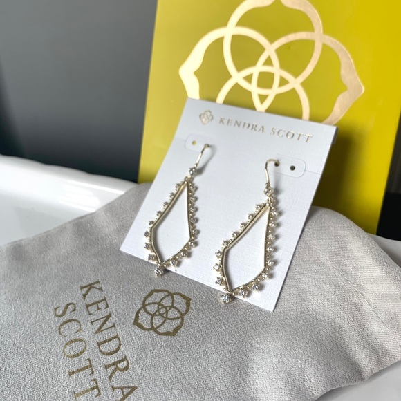 NWT Kendra Scott 14k gold plated drop earrings - Picture 6 of 8
